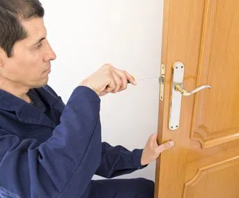Golden Locksmith Services Pompano Beach, FL 954-283-5224 - 1-Locksmith-Service