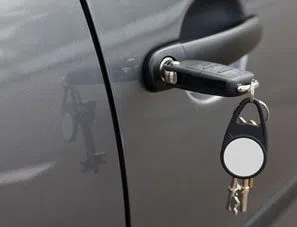 Golden Locksmith Services Pompano Beach, FL 954-283-5224 Golden Locksmith Services Pompano Beach, FL 954-283-5224 - 21-Unlock-Car