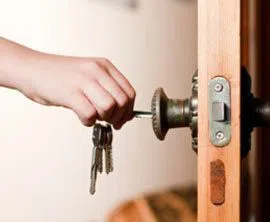 Golden Locksmith Services Pompano Beach, FL 954-283-5224 - 4-Locksmith-Service